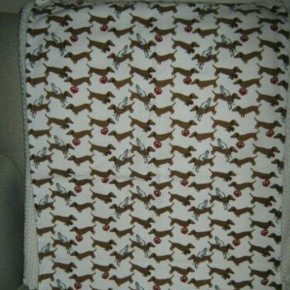 Dachshunds Cupid’s Bow and Arrow Valentine Cotton Tea Towel By EnVogue - Picture 1 of 1